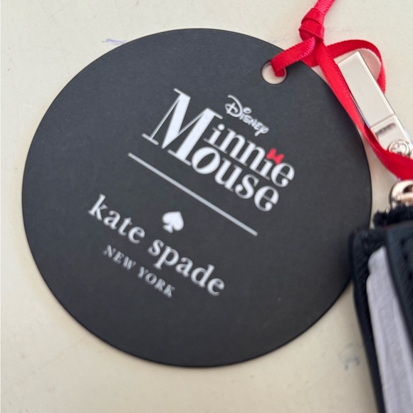 Kate Spade x Disney Minnie Mouse NWT Adalyn Black Polka Dot Bow Wallet - Picture 7 of 10